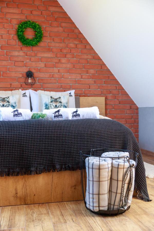 Wolfpack Guest House Bialka Tatrzanska Exterior photo